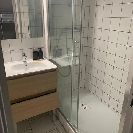 Club Engaly Ii - Valentine Aragnouet